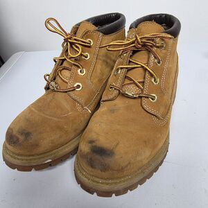 Women's Timberland Nellie Waterproof  Chukka Boots - Size 7M Wheat Nubuck 23399